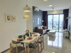 United Point Residence 6 pax Near Mont Kiara Desa Park Kepong